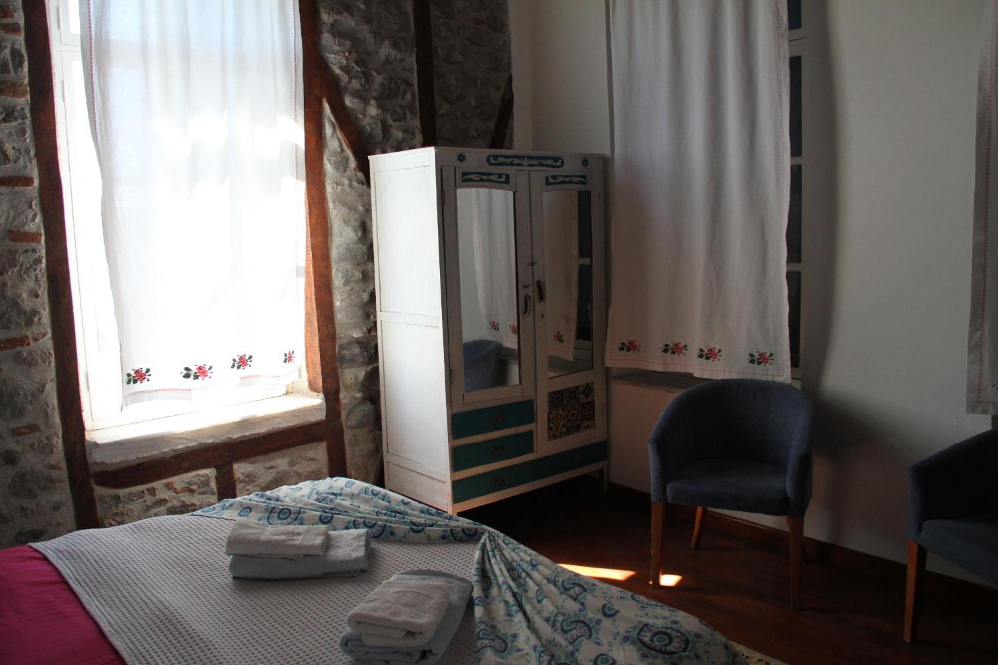 Taskonak Bergama Bagian luar foto