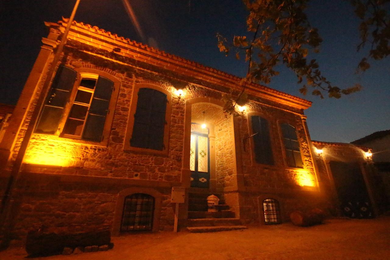 Taskonak Bergama Bagian luar foto